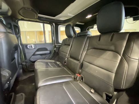Used 2021 Jeep Wrangler Sahara w/ Cold Weather Group image 24