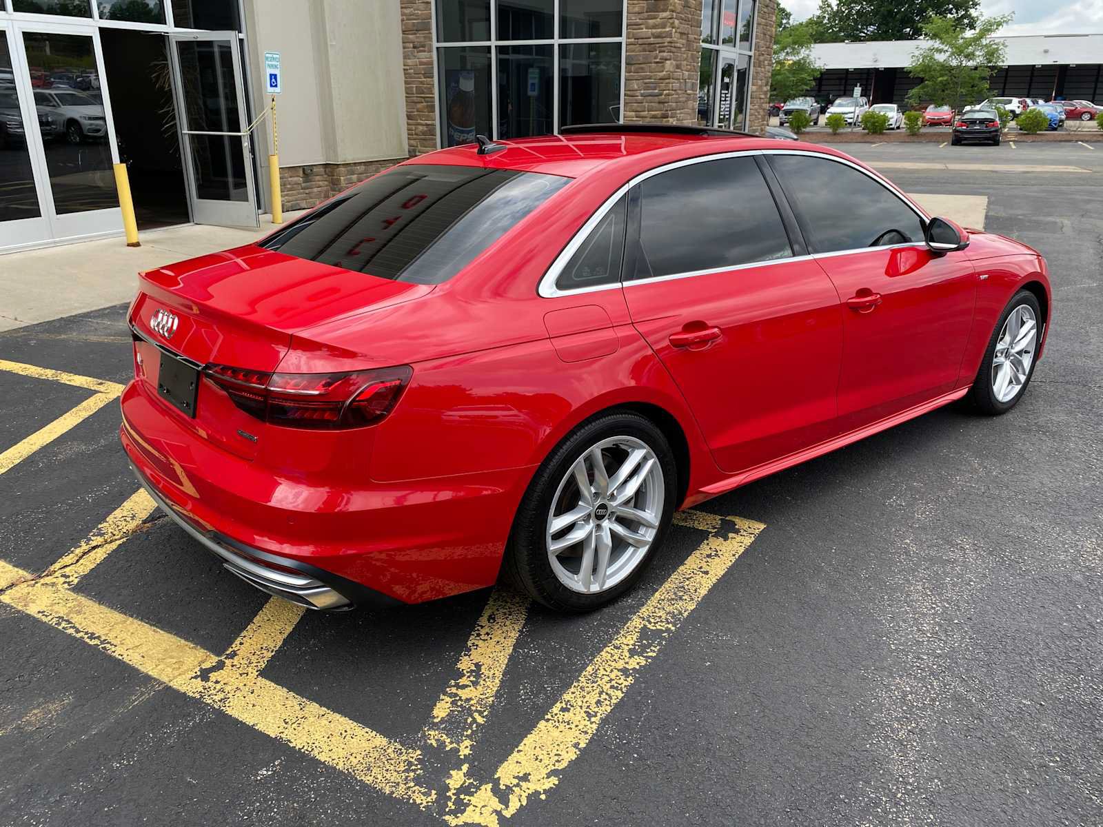 Used 2023 Audi A4 2.0T Premium Plus AWD/4WD image 4