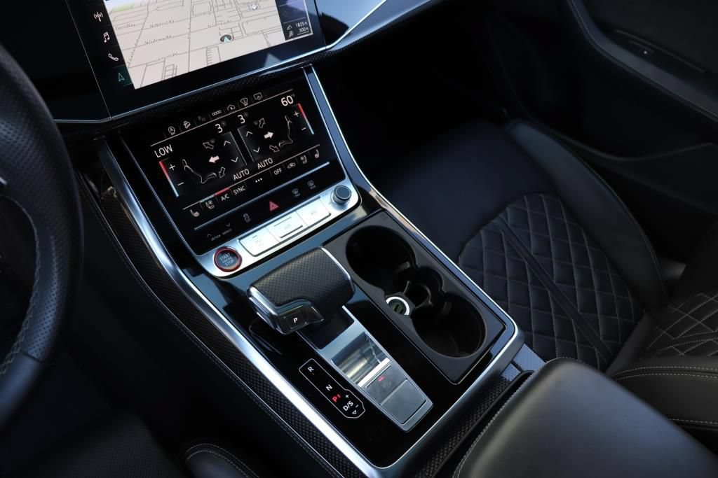 Used 2023 Audi SQ8 Prestige AWD/4WD image 55