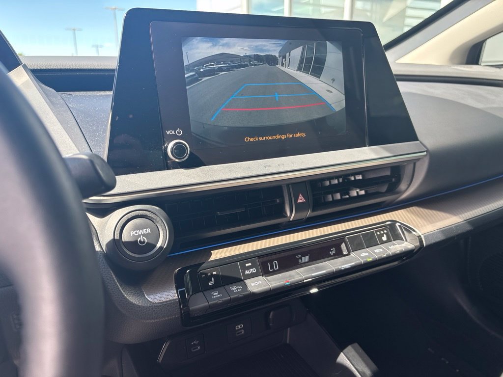 Used 2024 Toyota Prius XLE FWD image 10