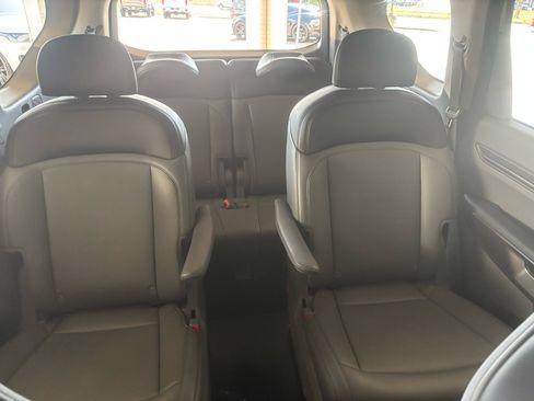 Used 2024 Kia EV9 Light Long Range image 25