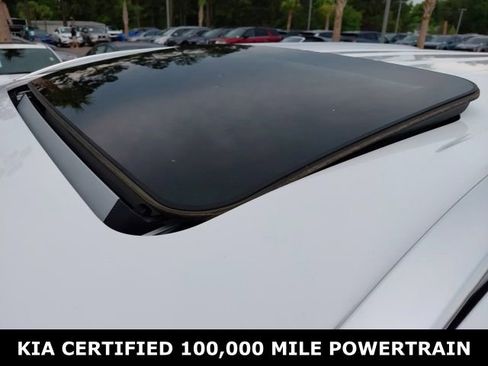 Certified 2024 Kia Telluride EX w/ EX Captain's Chair Package FWD image 25