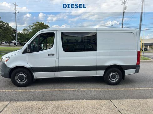 Used 2022 Mercedes-Benz Sprinter 2500 image 7