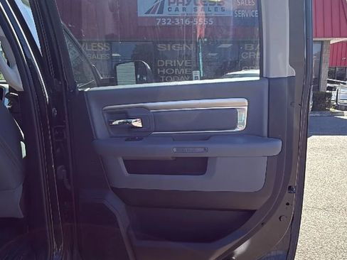 Used 2018 RAM 1500 Outdoorsman image 15