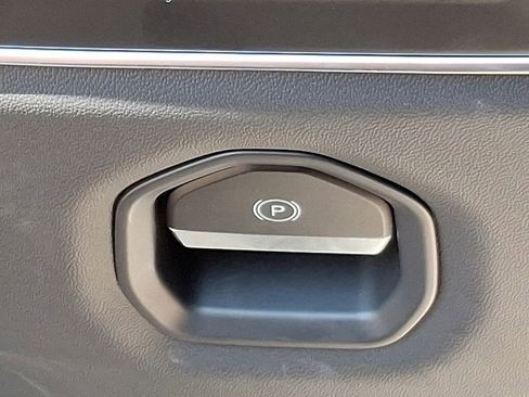 Used 2025 Lotus Emira image 26