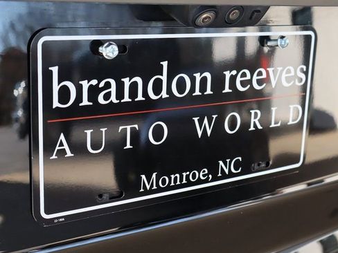 Used 2021 GMC Yukon XL Denali w/ Denali Premium Package image 57