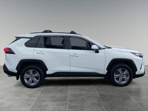 Certified 2025 Toyota RAV4 XLE FWD image 6