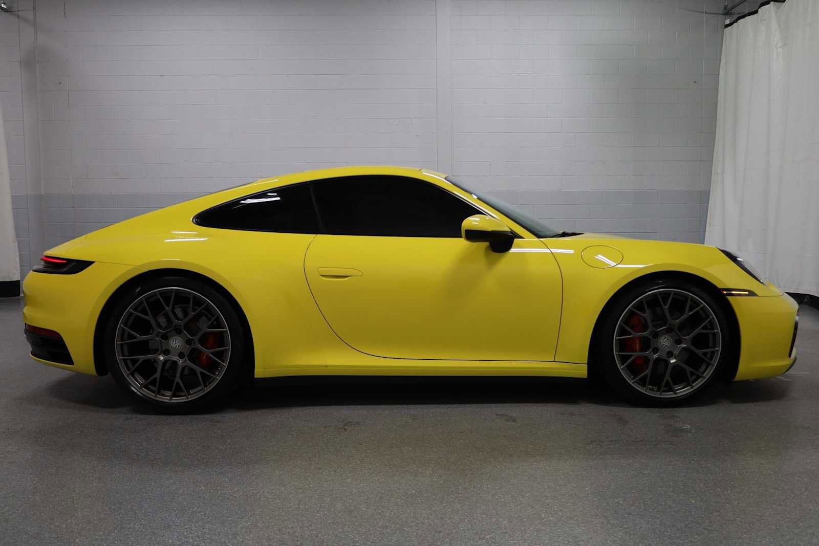 Certified 2020 Porsche 911 Carrera S RWD image 10