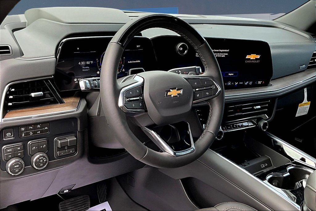 New 2026 Chevrolet Tahoe High Country AWD/4WD image 7