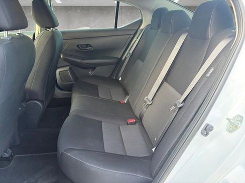 Used 2024 Nissan Sentra SV FWD image 22