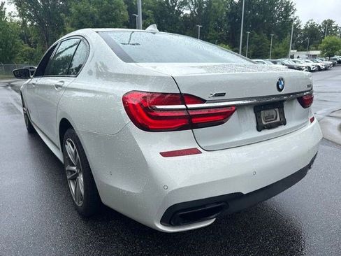 Used 2016 BMW 750i xDrive AWD/4WD image 7