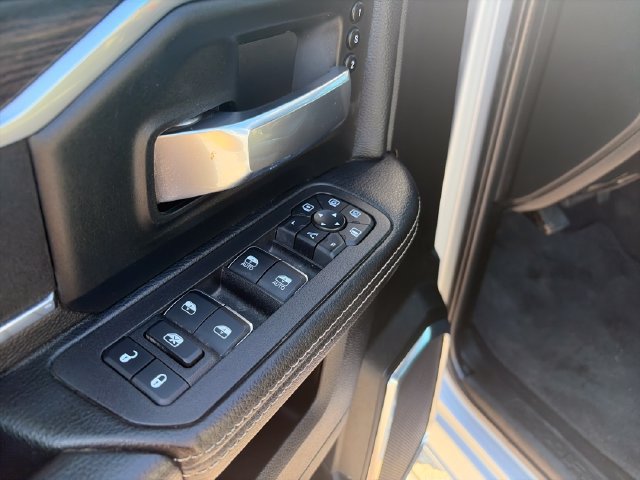 Used 2026 RAM 2500 Laramie AWD/4WD image 11