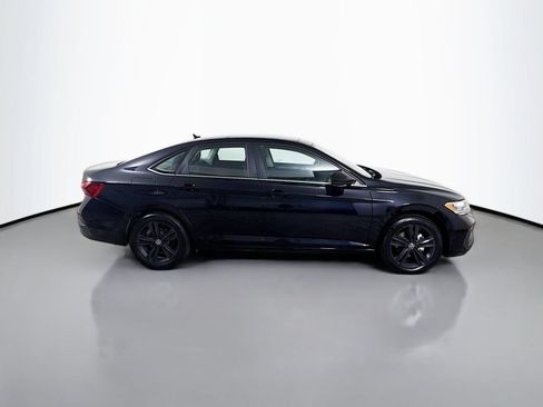 Used 2023 Volkswagen Jetta SE w/ Panoramic Sunroof Package FWD image 8
