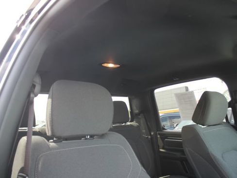 Used 2024 RAM 1500 Big Horn AWD/4WD image 32