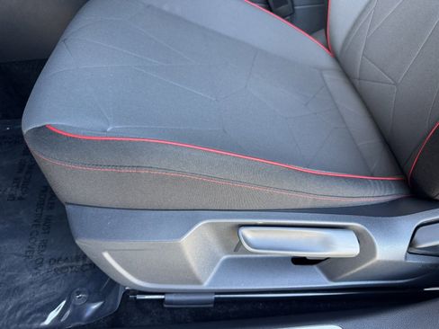 Used 2024 Volkswagen Jetta GLI 40th Anniversary Edition image 30