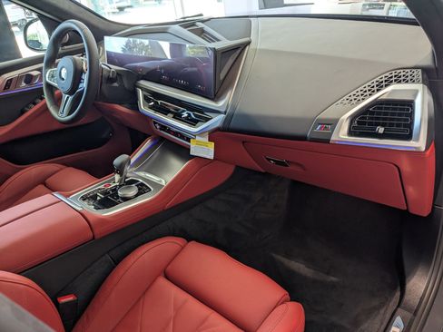 New 2026 BMW XM Label Red image 39