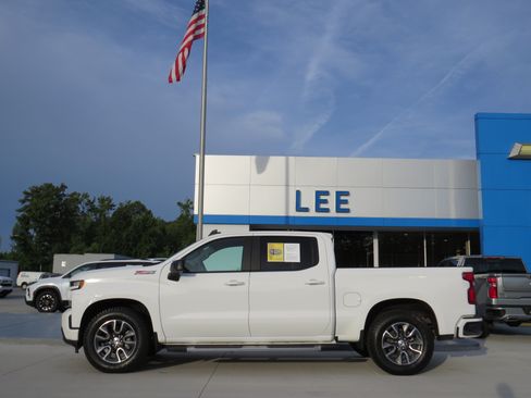 Certified 2020 Chevrolet Silverado 1500 RST AWD/4WD image 2