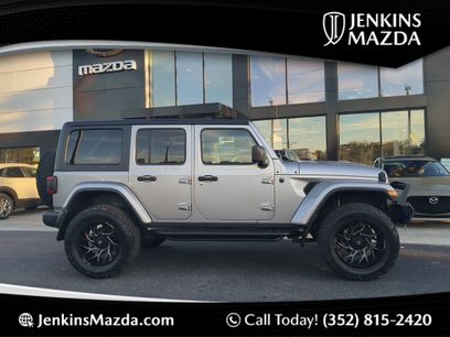 Used 2020 Jeep Wrangler Unlimited Sahara w/ Uconnect 4C Nav & Sound Group