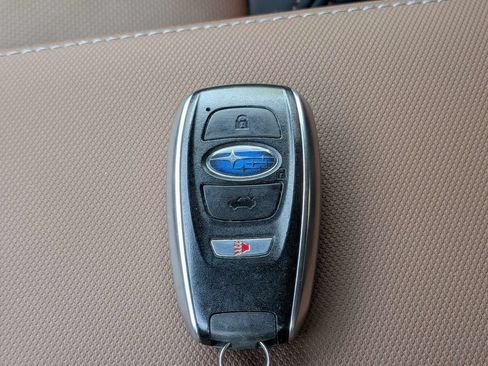 Used 2025 Subaru Forester Touring AWD/4WD image 34