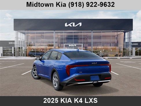 New 2025 Kia K4 LXS image 4