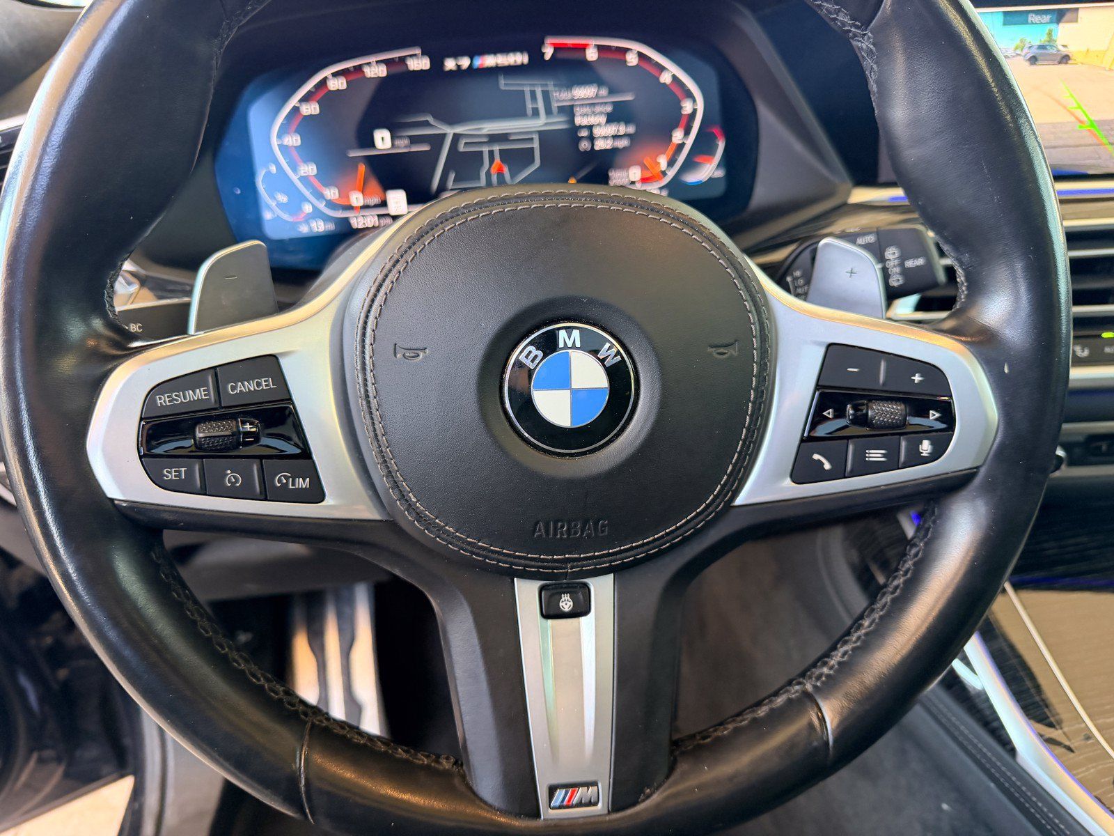 Used 2022 BMW X7 M50i w/ Cold Weather Package AWD/4WD image 15