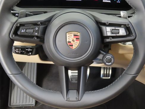 Certified 2026 Porsche Cayenne S AWD/4WD image 18