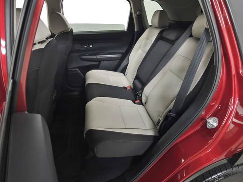 Used 2025 Honda CR-V LX image 26