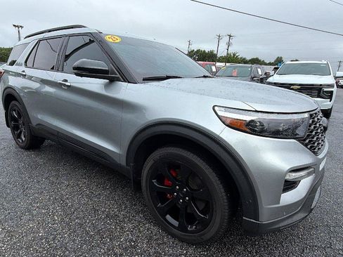 Used 2023 Ford Explorer ST w/ Equipment Group 401A AWD/4WD image 7