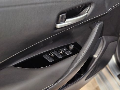 Used 2022 Toyota Corolla SE image 21
