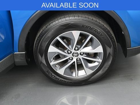 Used 2016 Toyota RAV4 XLE AWD/4WD image 37