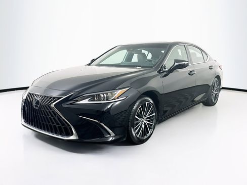 Used 2022 Lexus ES 350 w/ Premium Package image 3