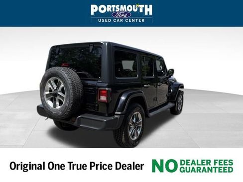Used 2020 Jeep Wrangler Unlimited Sahara image 25