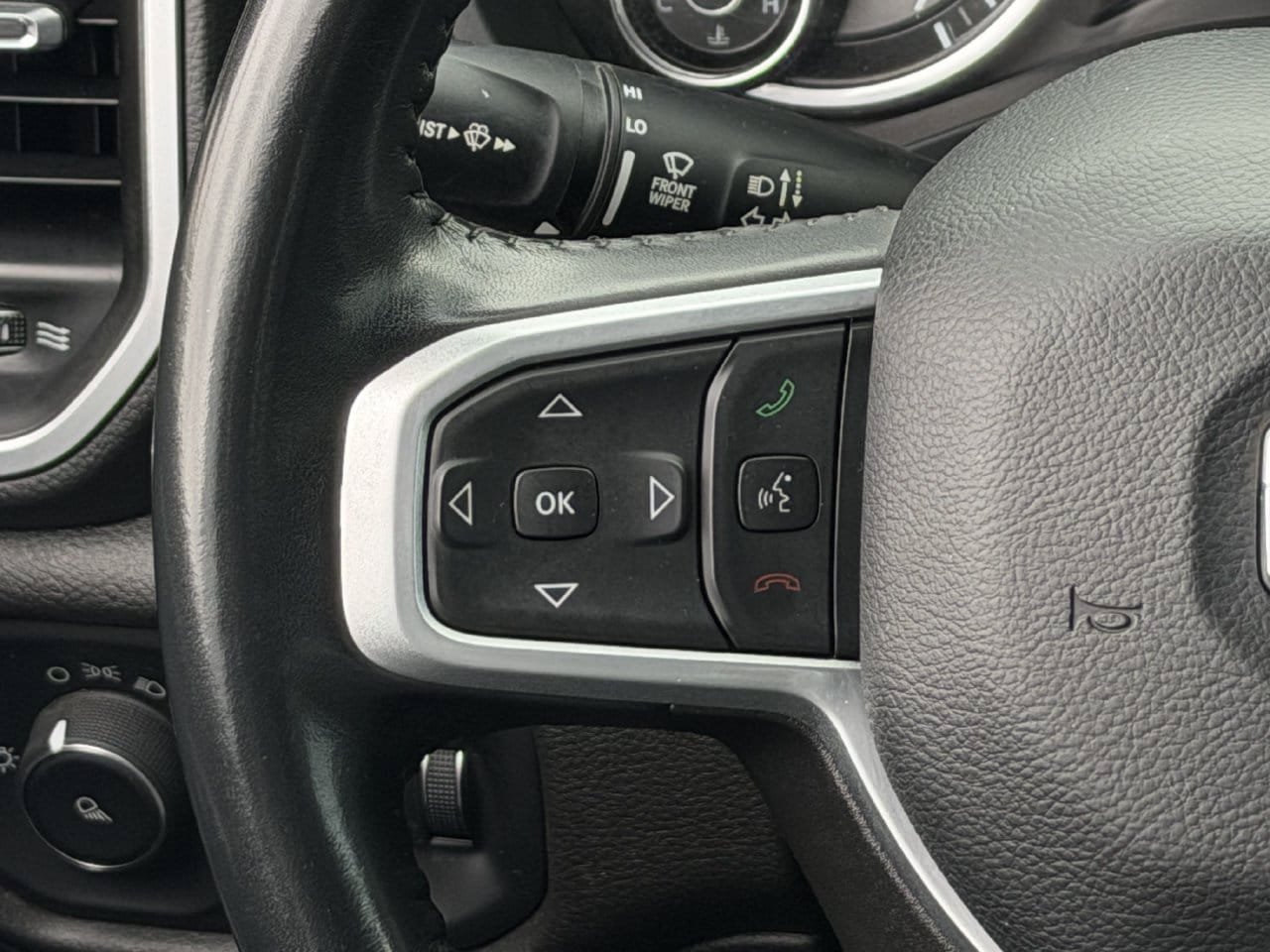 Used 2023 RAM 1500 Lone Star AWD/4WD image 13