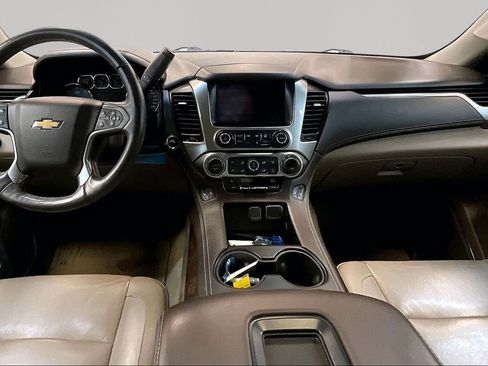 Used 2018 Chevrolet Tahoe LT AWD/4WD image 8