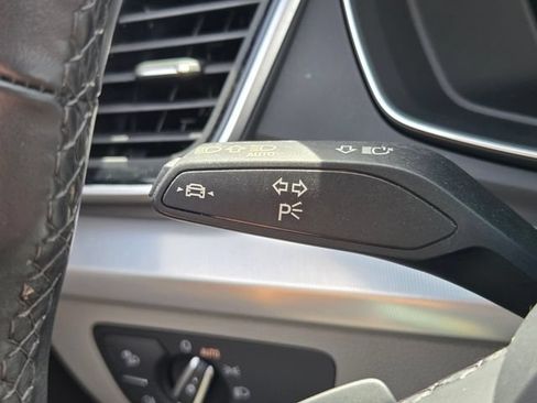 Used 2025 Audi Q5 2.0T Premium AWD/4WD image 31