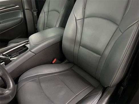 Used 2021 Buick Enclave Essence w/ Sport Touring Edition image 20