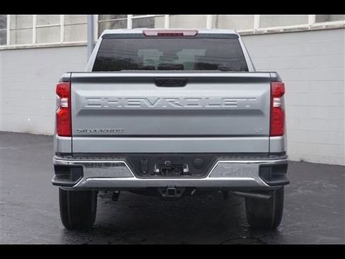 New 2026 Chevrolet Silverado 1500 LT image 22