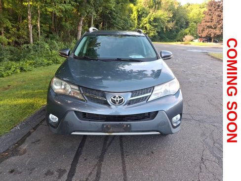Used 2013 Toyota RAV4 XLE AWD/4WD image 3