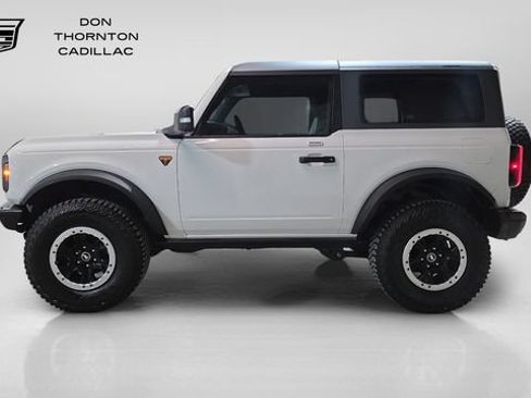 Used 2023 Ford Bronco Badlands AWD/4WD image 2
