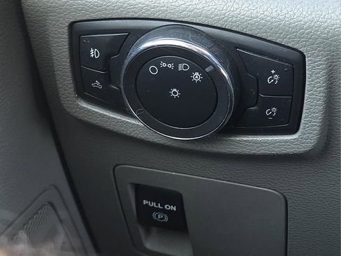 Used 2018 Ford F150 XL w/ Equipment Group 101A Mid image 27