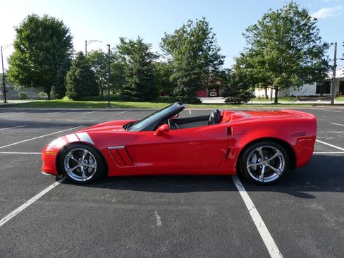 Used 2010 Chevrolet Corvette Grand Sport w/ Preferred Equipment Group RWD image 15