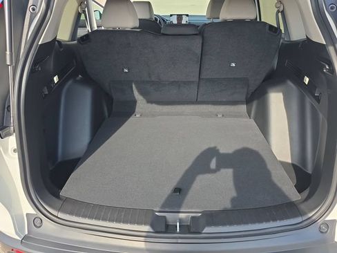 Used 2025 Honda CR-V EX image 29
