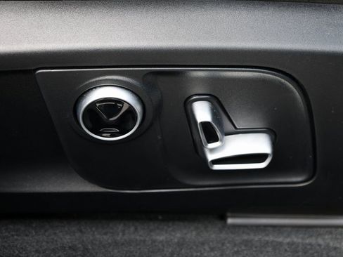 Used 2022 Maserati Levante Modena image 22