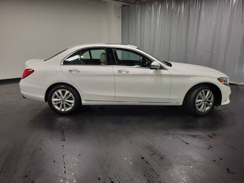 Used 2019 Mercedes-Benz C 300 4MATIC Sedan image 9