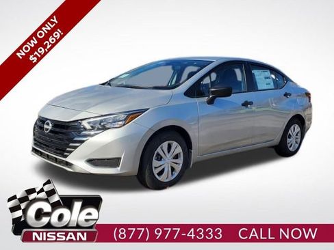 New 2025 Nissan Versa S w/ Trunk Package image 1