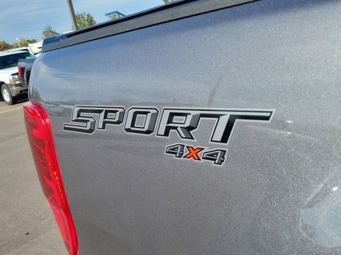 Used 2022 Ford Ranger XLT w/ Equipment Group 301A Mid image 7