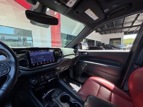 Used 2022 Dodge Durango SRT w/ Trailer Tow Group IV AWD/4WD image 28