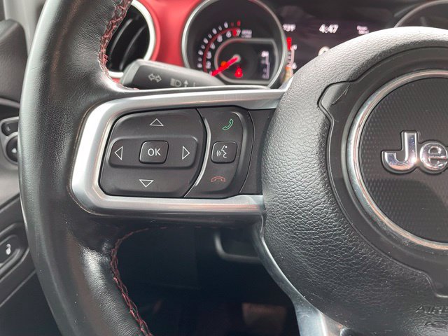 Used 2022 Jeep Gladiator Rubicon w/ LED Lighting Group AWD/4WD image 10