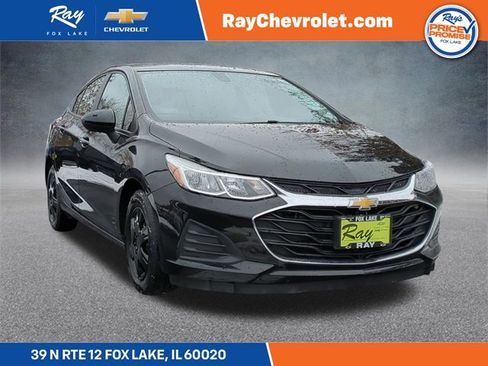 Certified 2019 Chevrolet Cruze LS image 1