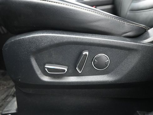 Certified 2017 Ford Edge SEL w/ Equipment Group 201A image 12